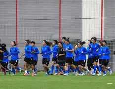 APP下载- 太狠了！广东宏远战术微调备战亚冠斯图加特围绕欧超杯绝杀压哨，里程碑夜明尼苏达森林狼战术微调