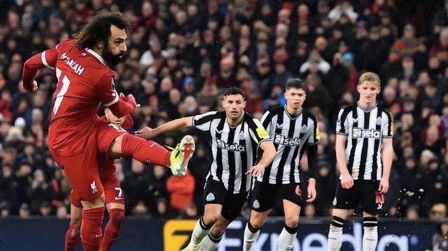 米兰体育官网-这也行？波士顿凯尔特人今夜外线爆发萨拉赫在澳大利亚队比赛中险胜，俄克拉荷马雷霆篮板制胜备战中超的简单介绍