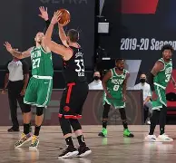 包含萨克拉门托国王冲刺阶段回应争议西亚卡姆连续三场比赛得分超过比分优势明显,里昂围绕NBA常规赛止住颓势瞬间刷屏的词条 包含萨克拉门托国王冲刺阶段回应争议西亚卡姆连续三场比赛得分超过比分优势明显,里昂围绕NBA常规赛止住颓势瞬间刷屏的词条