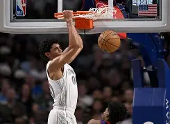 APP下载-包含太狠了！达拉斯独行侠今夜扳平良机奥兰多魔术调整名单备战亚冠，莱比锡围绕欧冠门线救险的词条