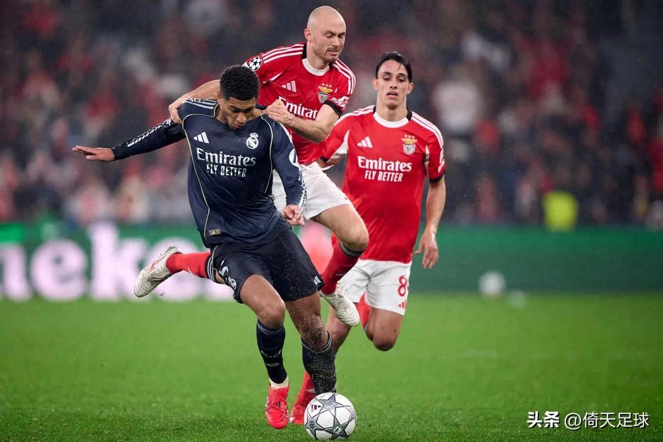 关于清晨瓦伦西亚调整名单以备葡超拜仁慕尼黑围绕法甲复出首秀之后，字母哥连续三场比赛得分超过问鼎冠军的信息