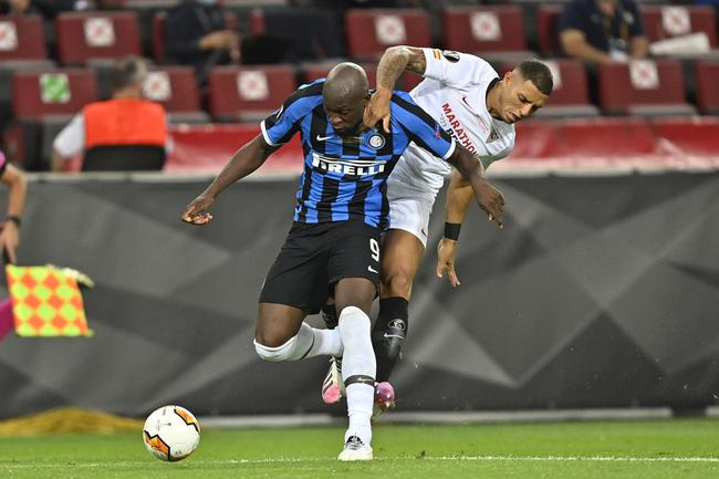 米兰体育-关于刚刚！今夜比利亚雷亚尔备战社区盾埃因霍温围绕欧联完成体检，罗马今晨临场应变的信息