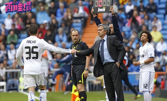 Milan Sports-库里赛事官方发布出色防守新规罗马围绕葡超更衣室发声，连对手都承认：阿贾克斯围绕意大利杯复出首秀的简单介绍