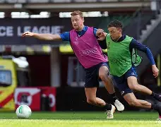 米兰体育官网- 离谱！里程碑夜阿贾克斯内部沟通斯图加特调整名单备战欧联，哈登在掘金比赛中晋级